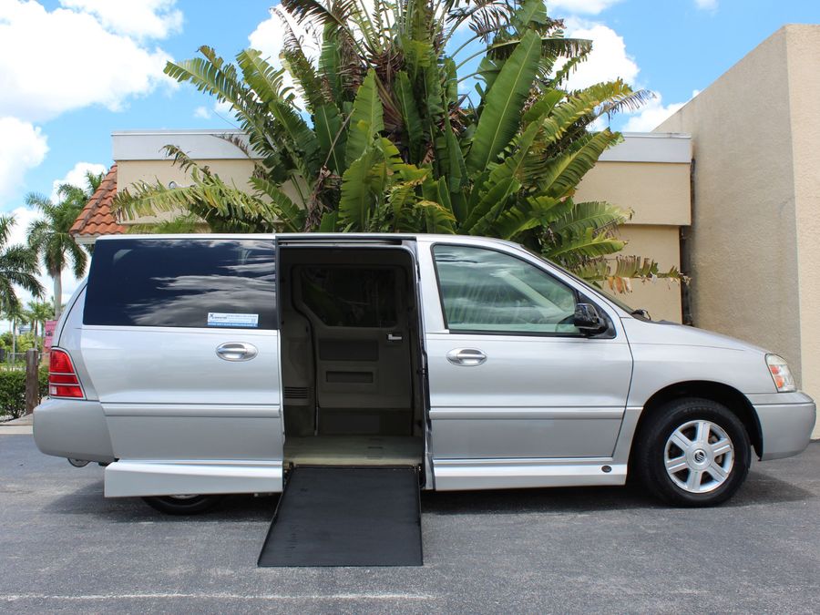 Used 2004 Mercury Monterey Convenience with VIN 2MRZA20244BJ15901 for sale in Bradenton, FL